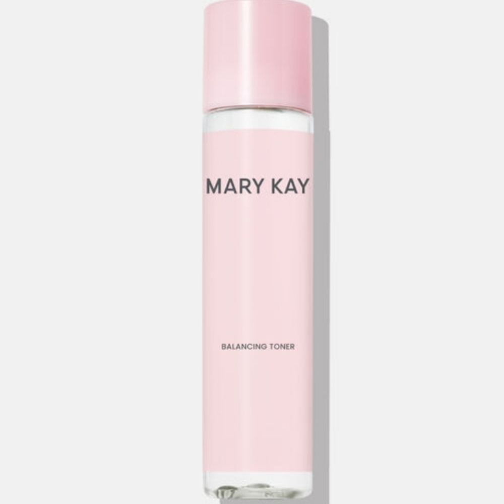 😊NIB Mary Kay Balancing Toner😊